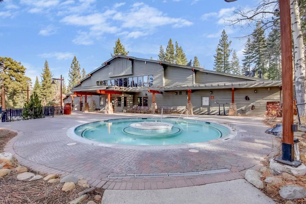 Slope Side Studio In Northstar Village! Truckee Luaran gambar